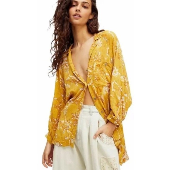 We The Free Tops - *SOLD* We The Free Free People It’s A Vibe 100% Viscose Oversized Top Size Med